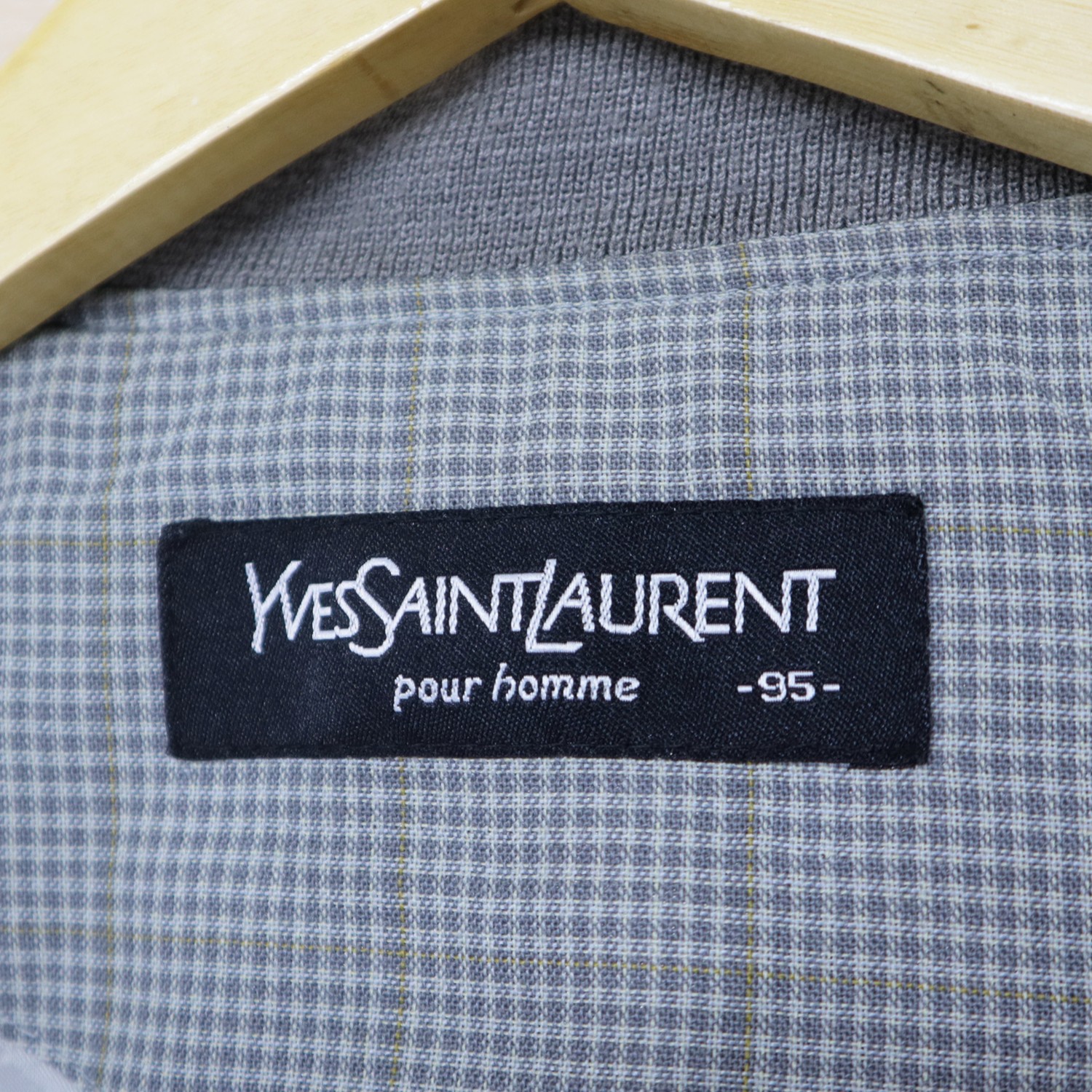 肩幅…53YVESSAINTLAURENT pour homme 95