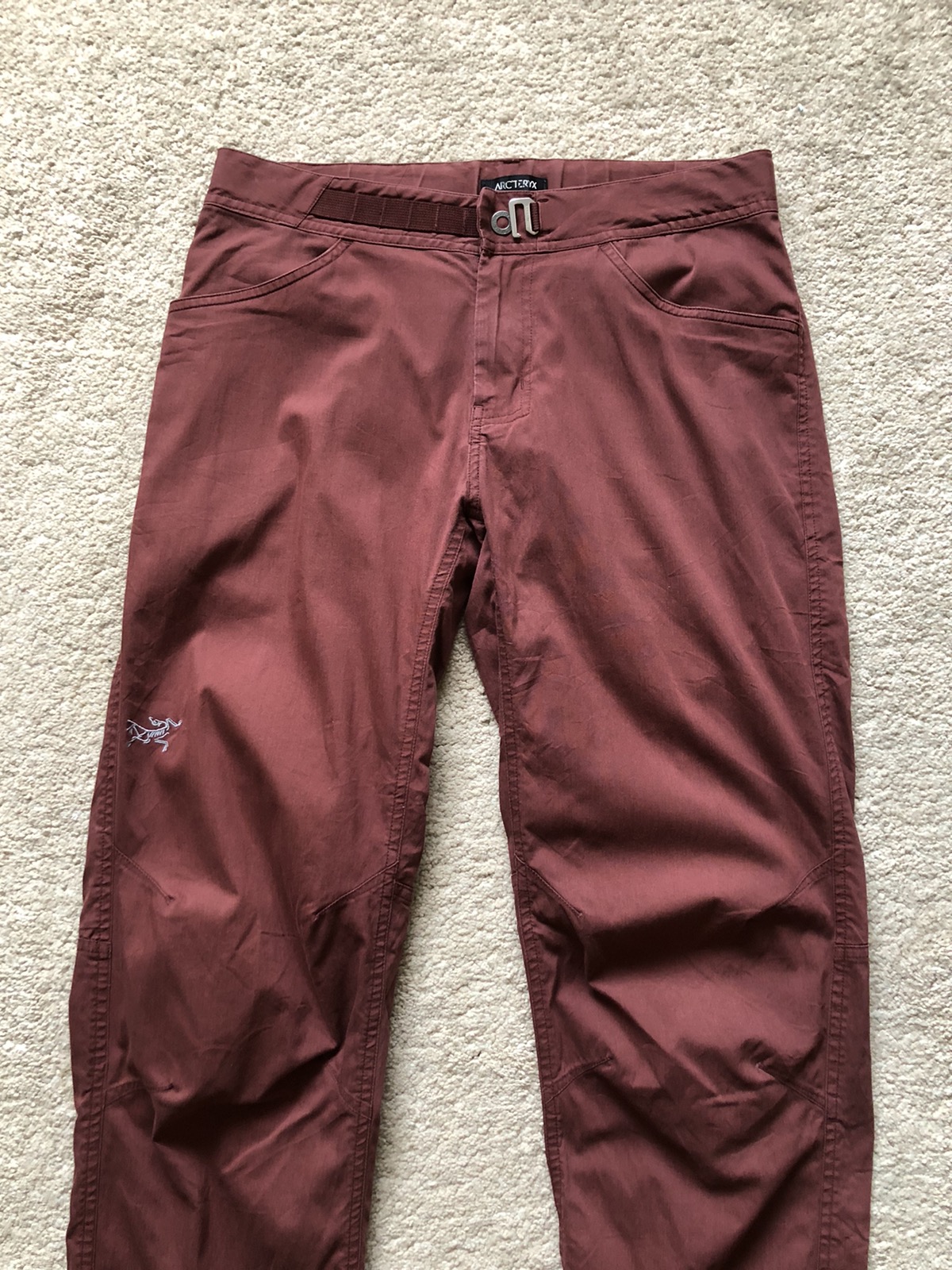 2000s Arcteryx Relaxed Fit Knee Logo Pant - 3