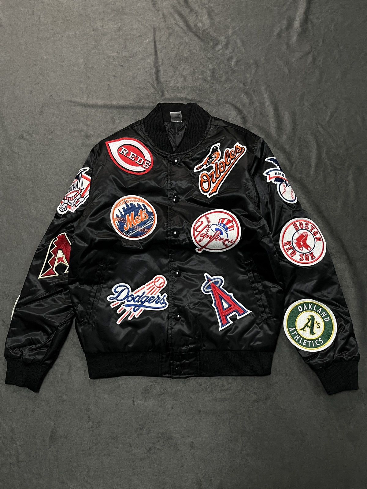 Majestic MLB All Star Logo Patch Black Satin Jacket Large - 1