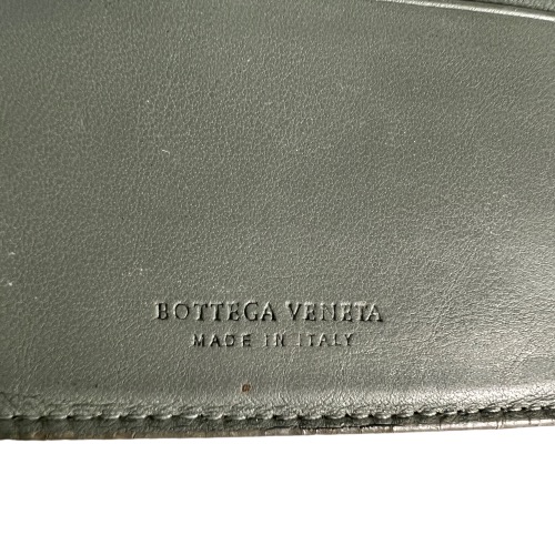 Authentic Bottega Veneta Intrecciato Leather Wallet - 4