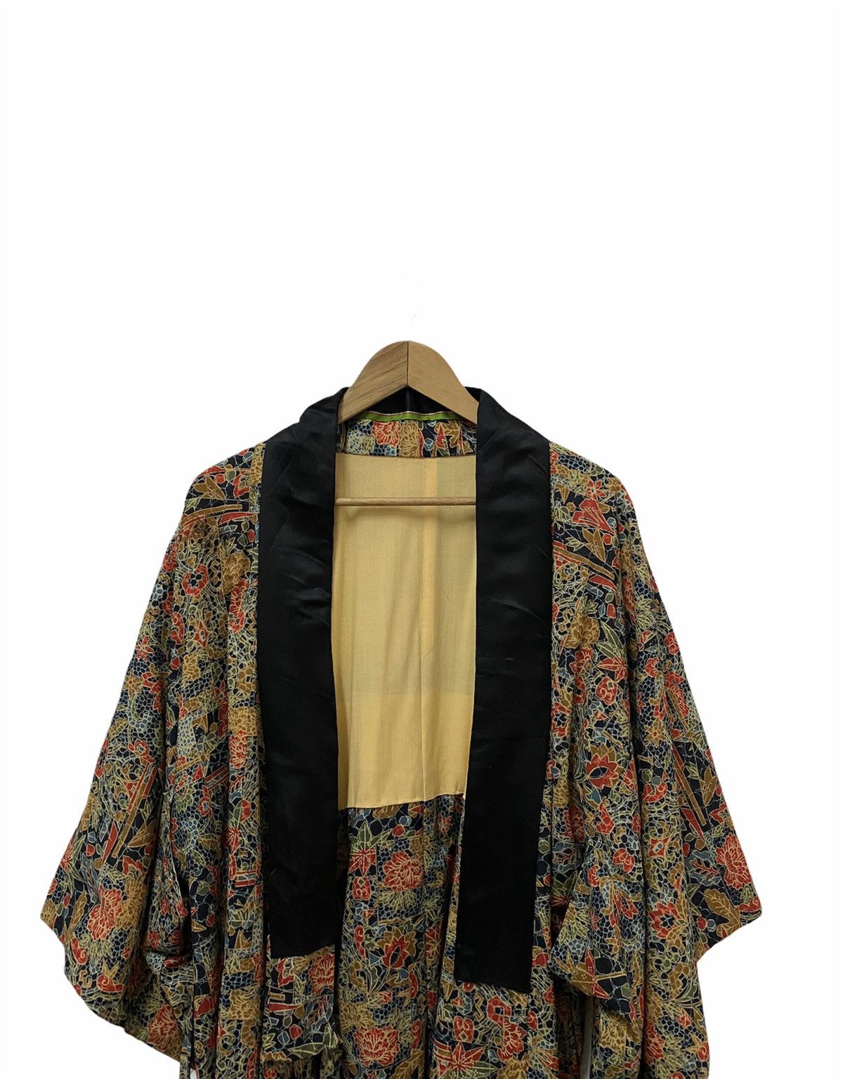 Japanese Brand - 🇯🇵 Kimono Silk Multi Floral Japanese Traditional Wear - 5