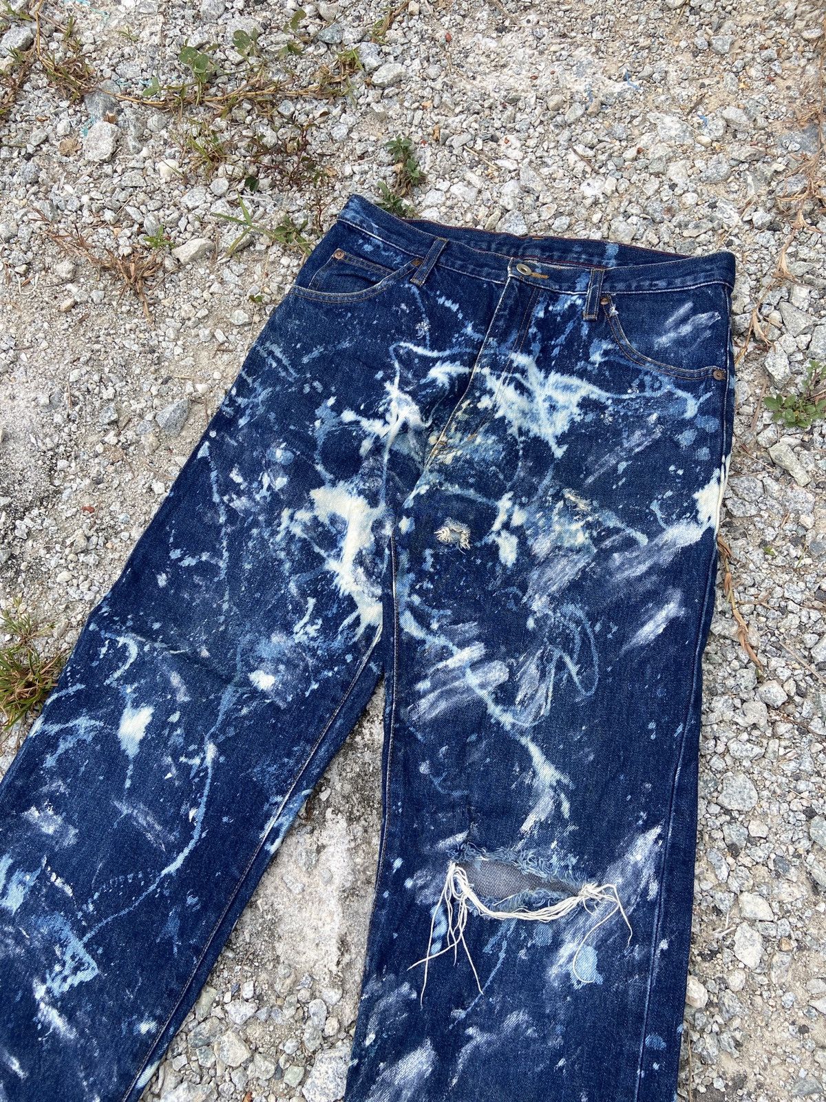 💥Vintage Distressed Painted Denim Jeans - 2