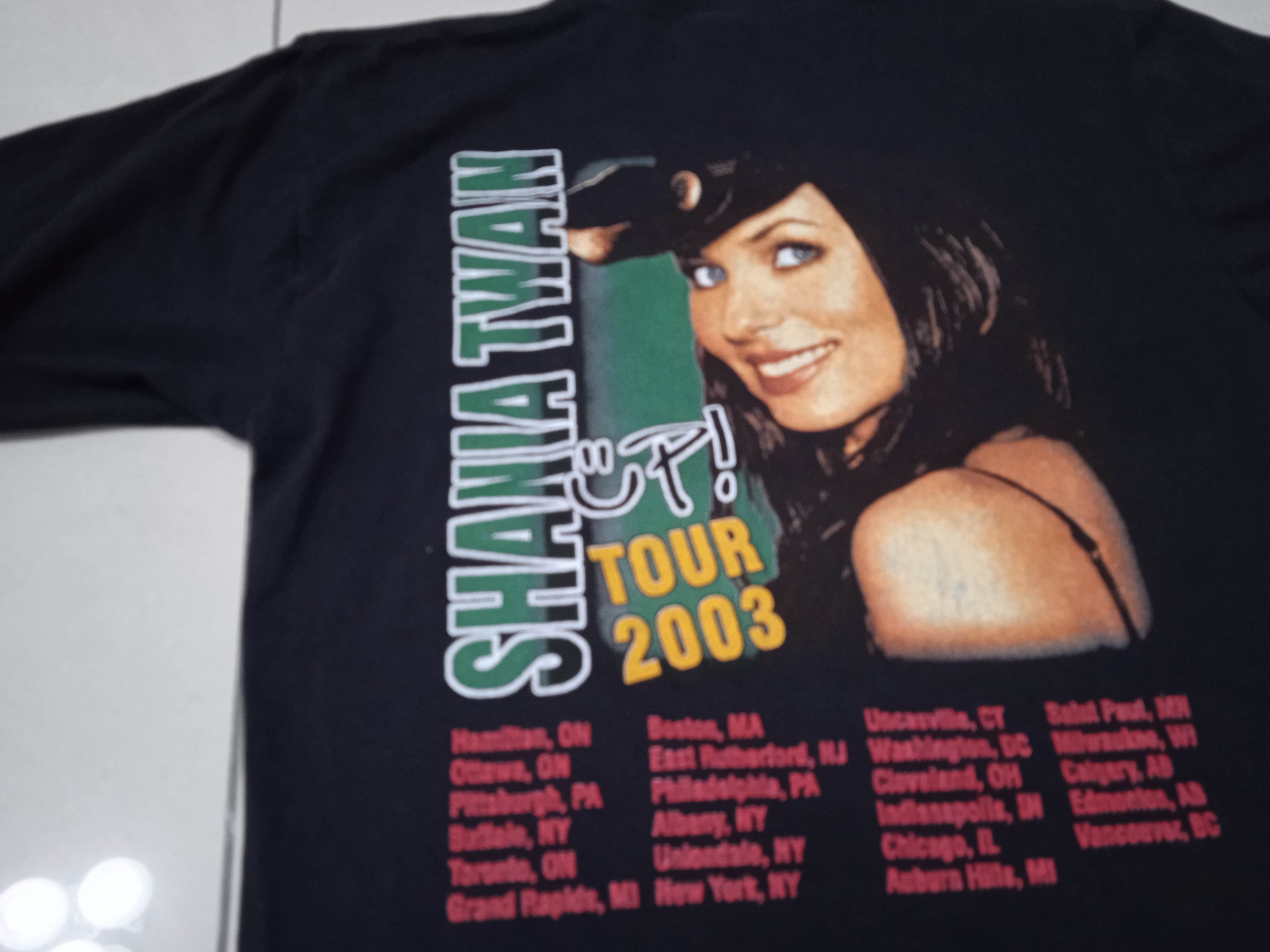 Vintage - Vintage Shania Twain 2003 Rap Tees - 3