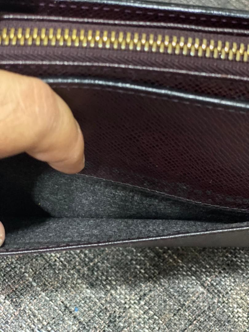 Authentic Louis Vuitton clutch taiga bag - 6