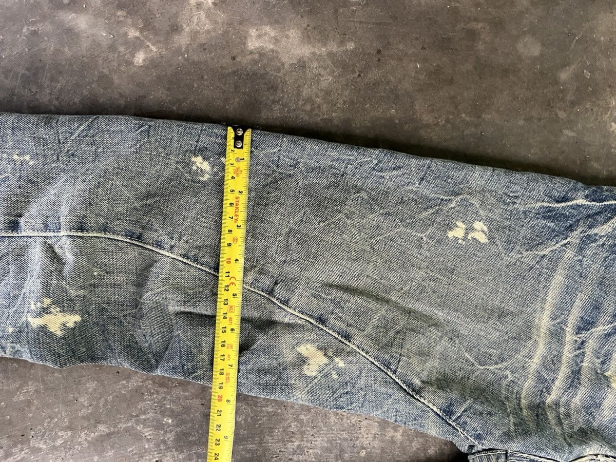 💥Vintage Distressed Banana Cut Denim - 9