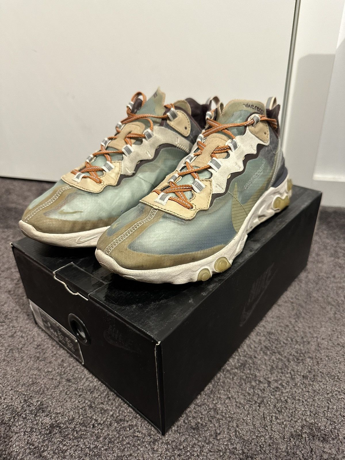 UNDERCOVER Nike x Undercover React Element 87 Green Mist raldude27 REVERSIBLE