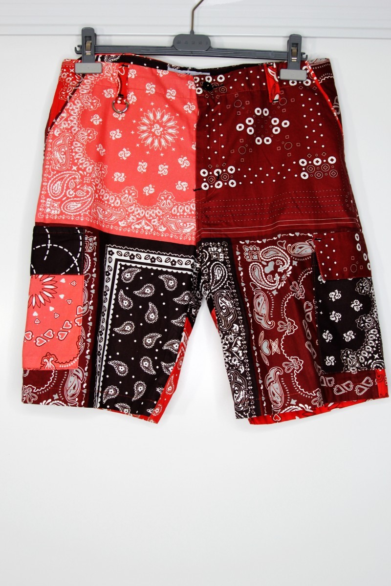 Bluesville - BNWT SS20 BLUESVILLE PATCHWORK BANDANA CARGO BERMUDAS L - 2