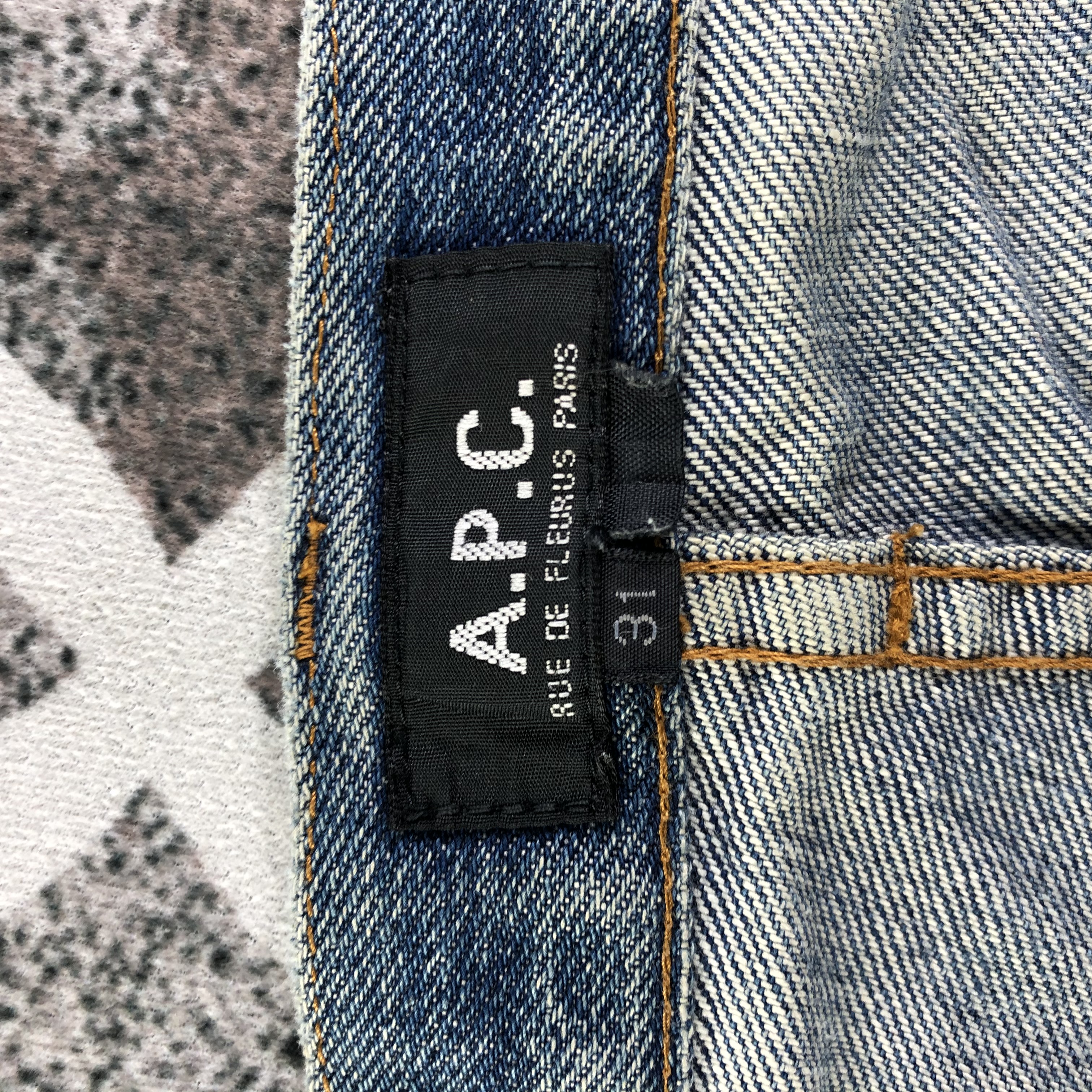 Vintage APC Selvedge Jeans Distressed Denim KJ2329 - 8