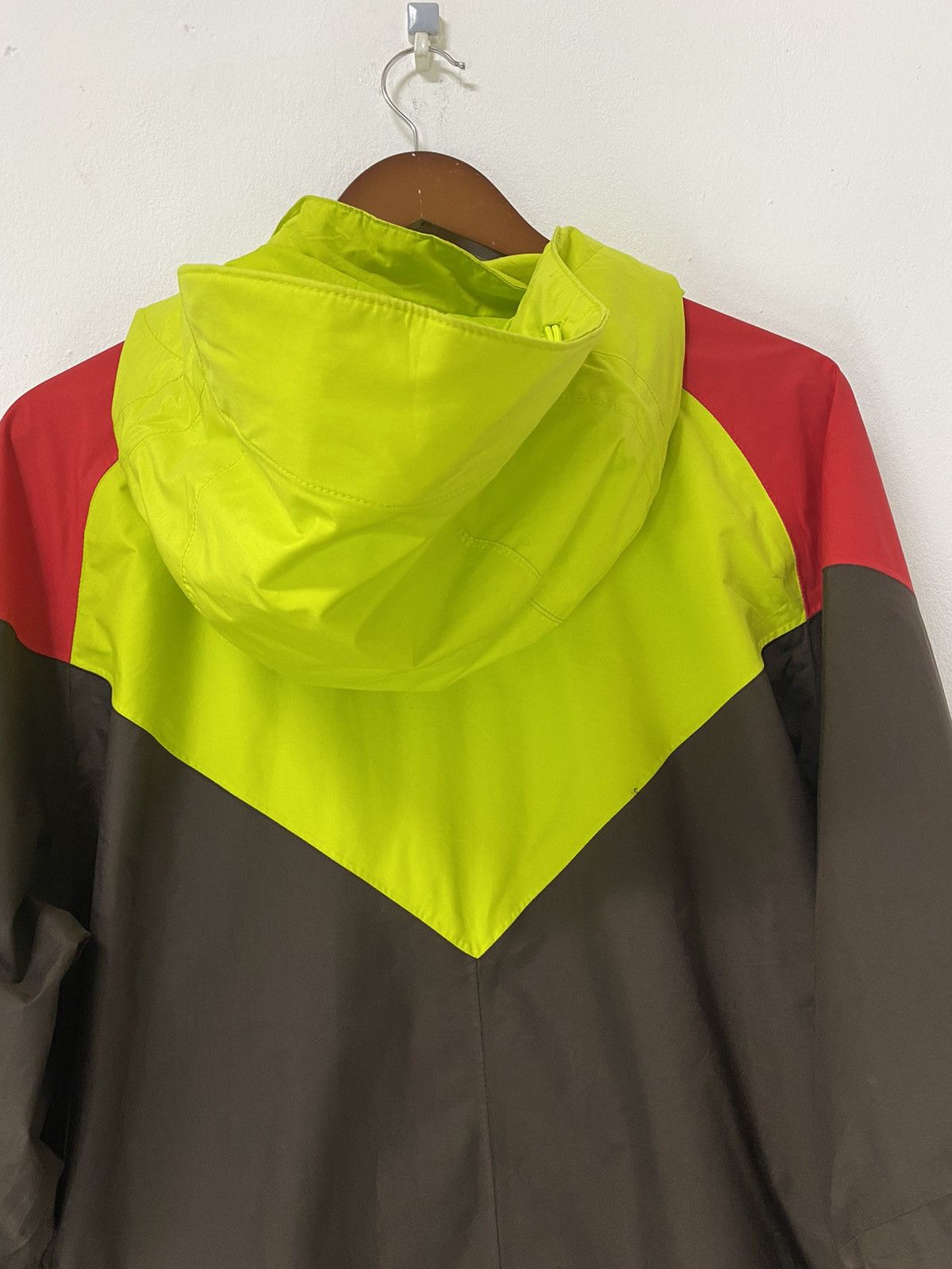 Nike ACG Windbreaker Jacket multicoloured Jacket Design - 7