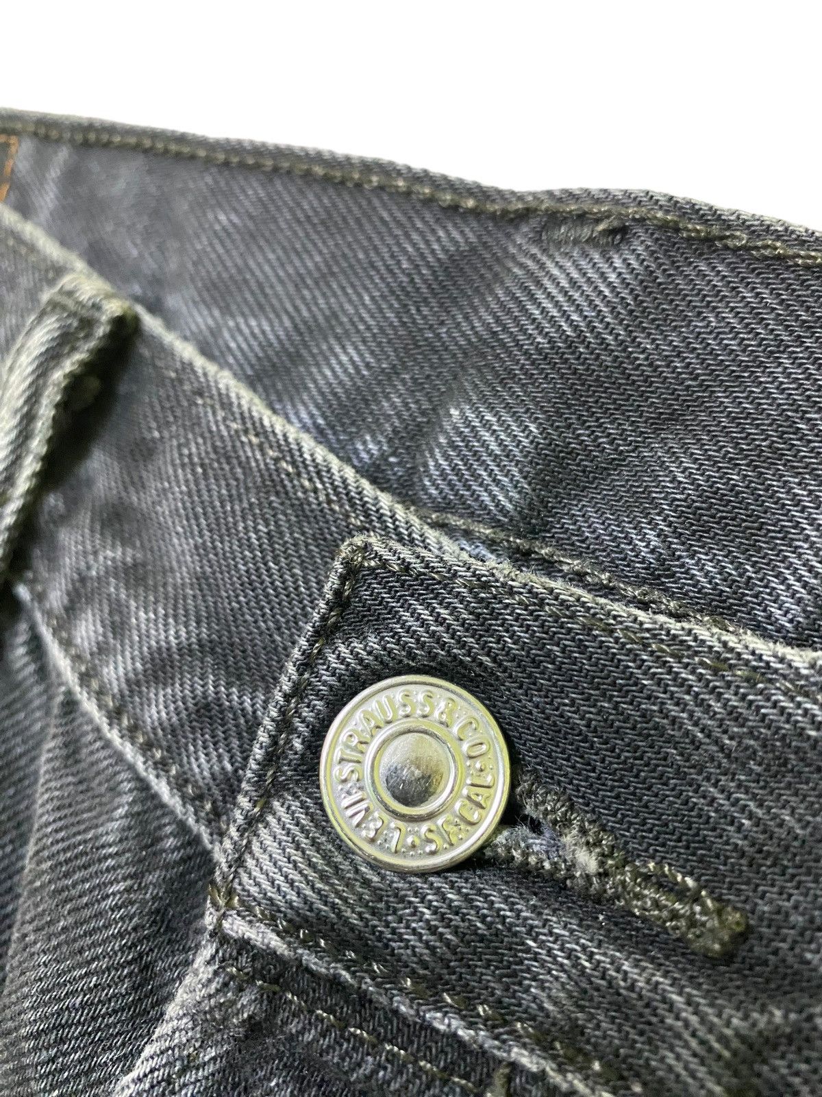 Vintage Levi's 501 Black Distressed Denim Jeans - 11