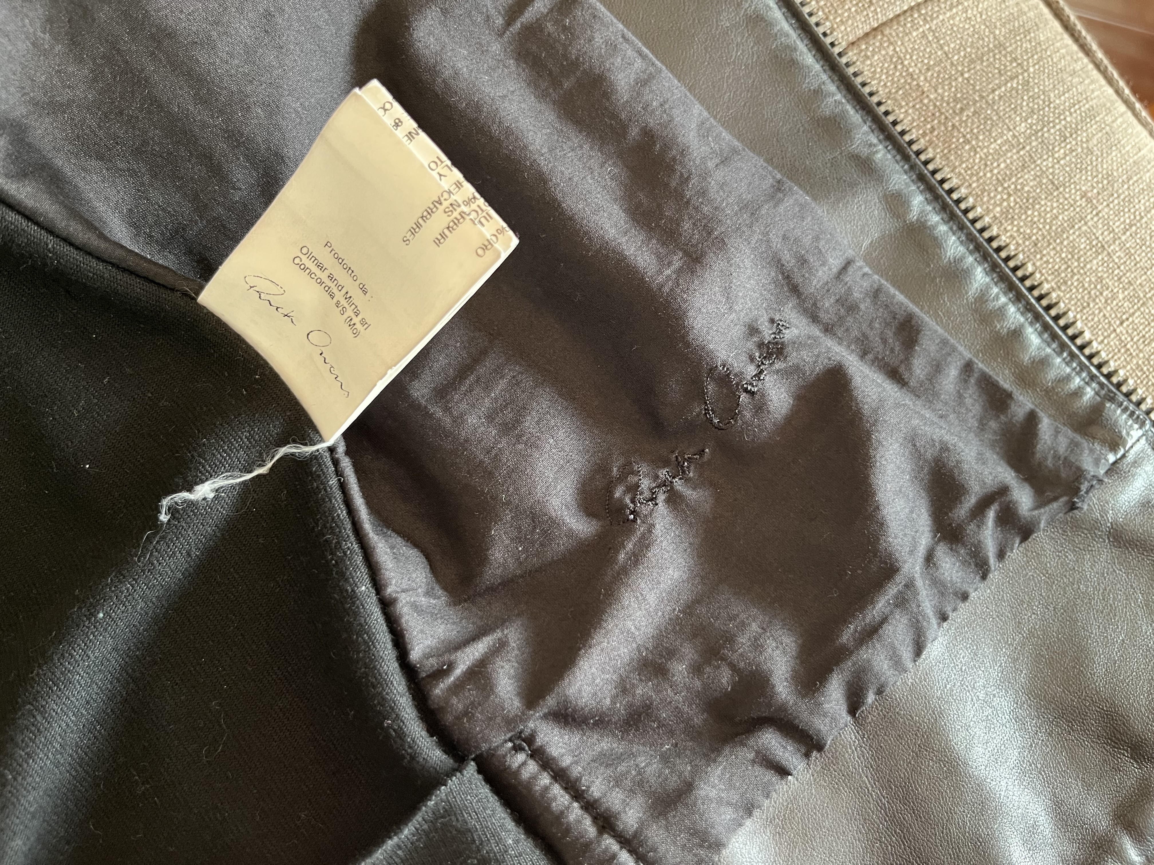 Mainline Hooded Jacket (lamb/nylon/cotton) - 12
