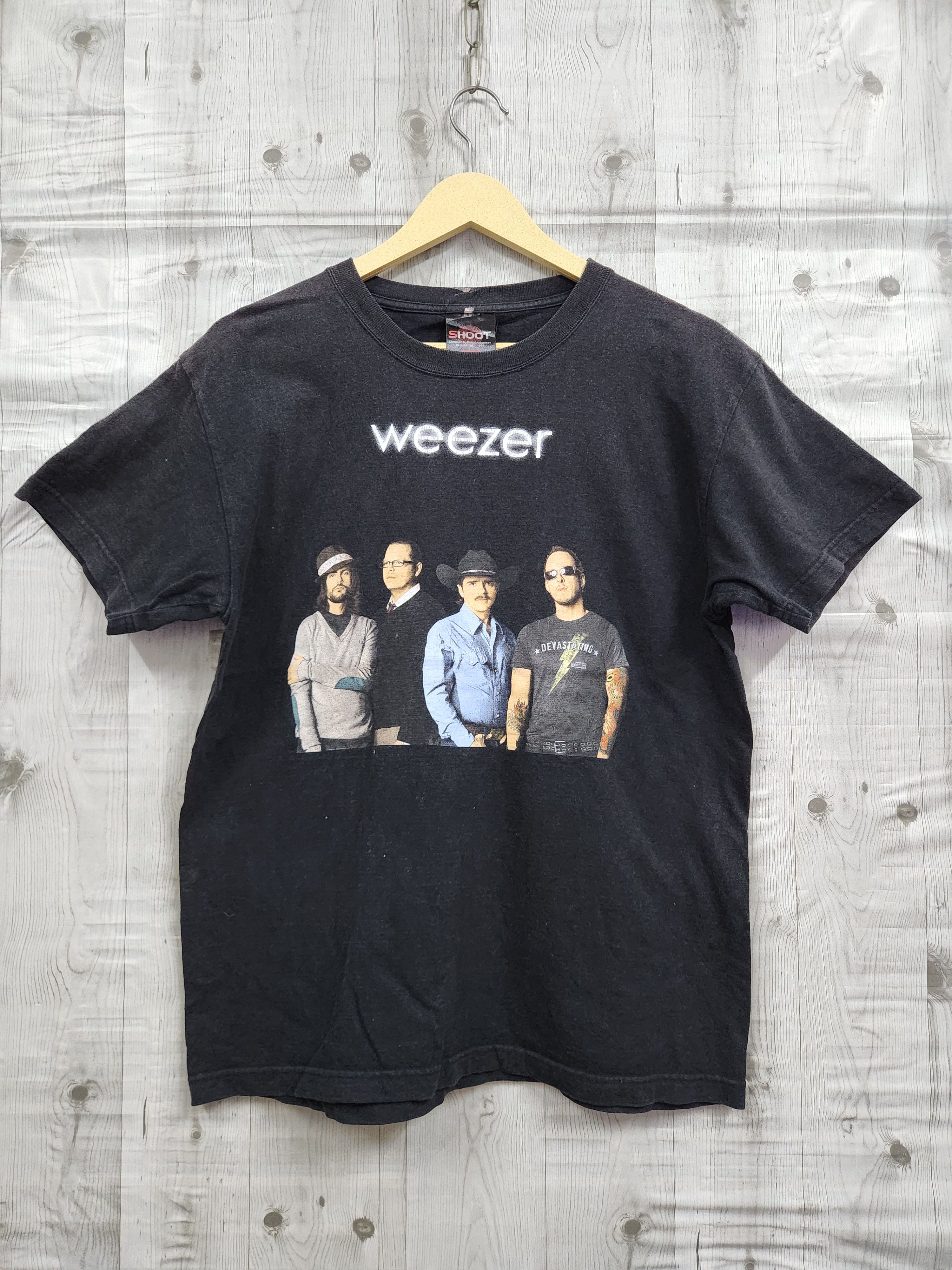 Weezer Vintage TShirt World Tour 2008 - 1