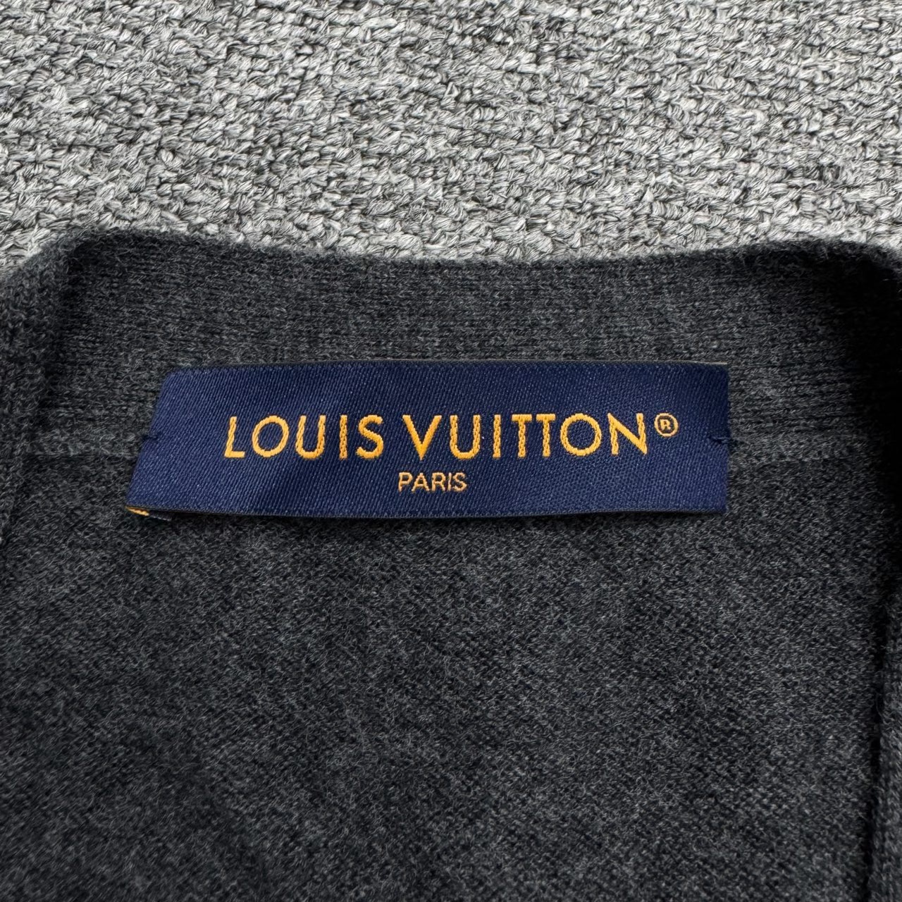 Louis vuitton lv arm full print monogram wool cardigan - 3