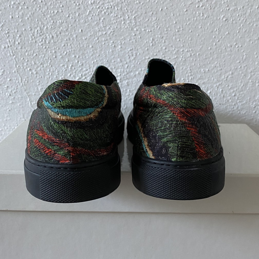 Embroidered Slip On 41 - 3