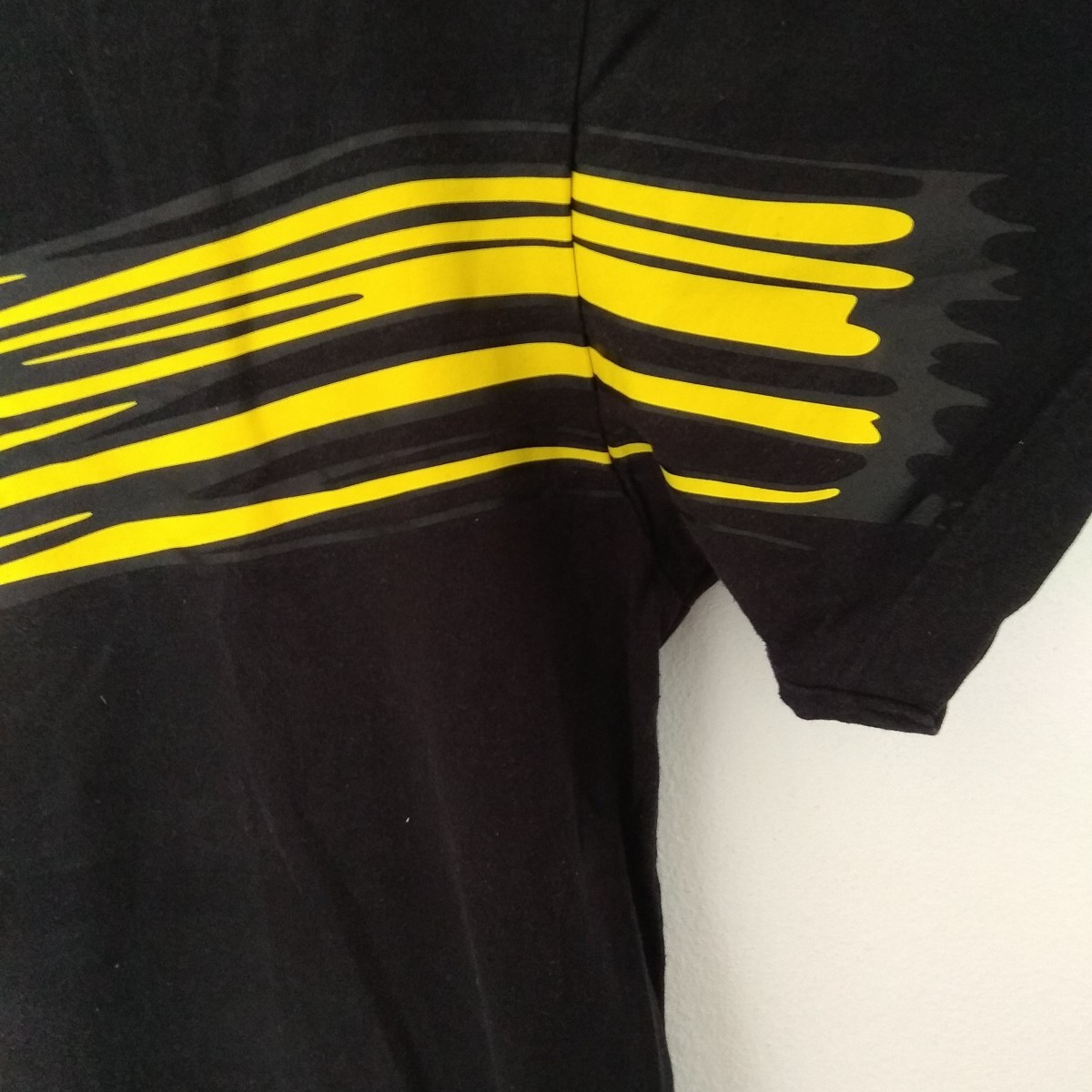 Uniqlo - Vintage Roy Lichtenstein Pop Art Paint Designer Keith Shirt - 2