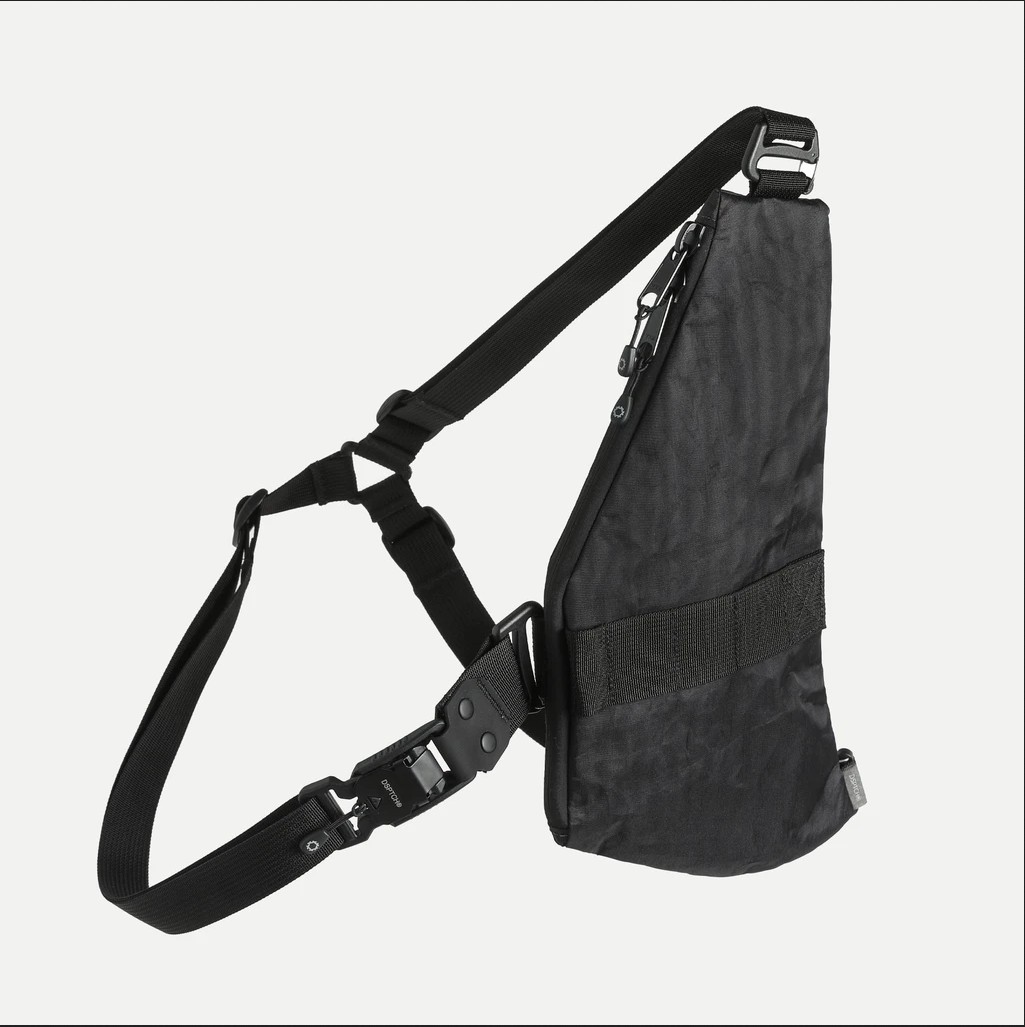 Dsptch - Unit Vertical Pouch - RND Edition - Black Dyneema - 1