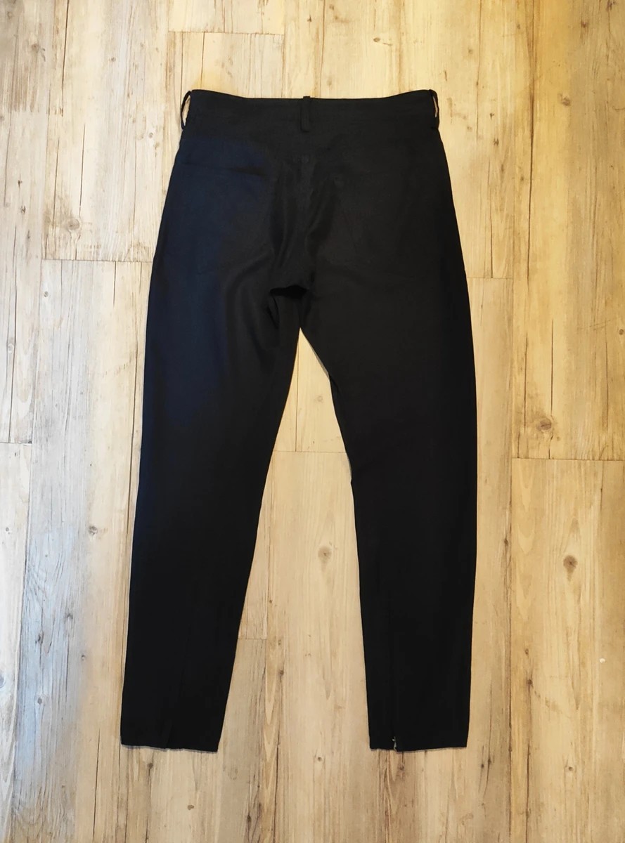 Zipped silk/cotton trousers.Like Layer-0 or Devoa - 2