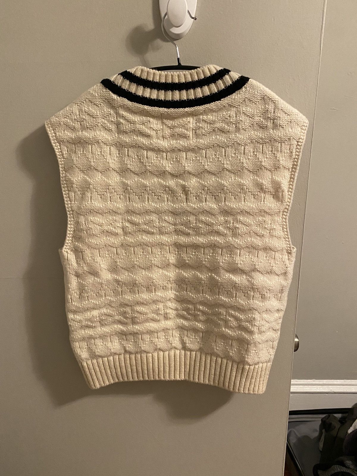 20aw v neck sleeveless wool ivory sweater - 5