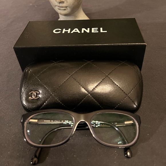 Chanel Navy Blue Silver Logo 3236-Q c.1390 53mm Frames Glasses Italy Leather EUC - 6