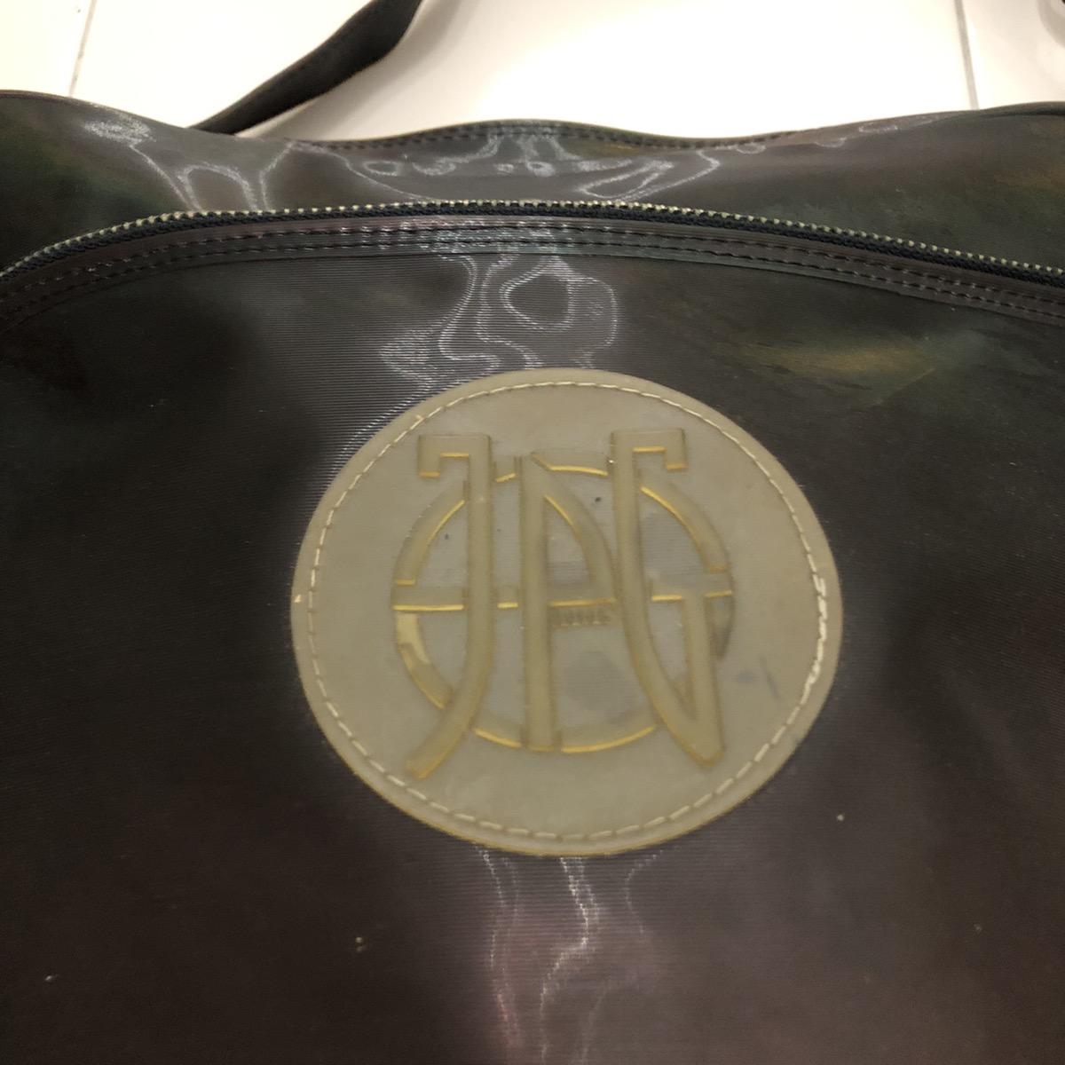 JPG Vinly sling bag - 3