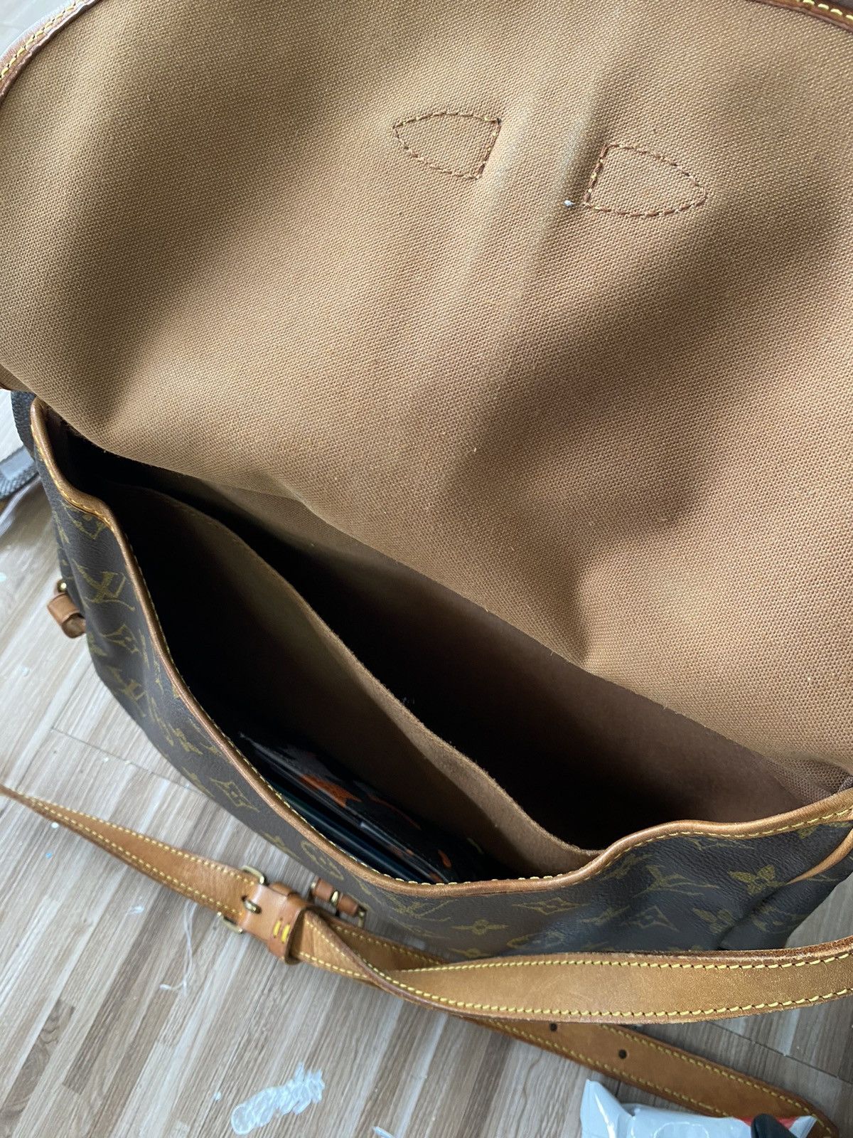Authentic Louis Vuitton Monogram Saumur 30 Shoulder Bag - 15