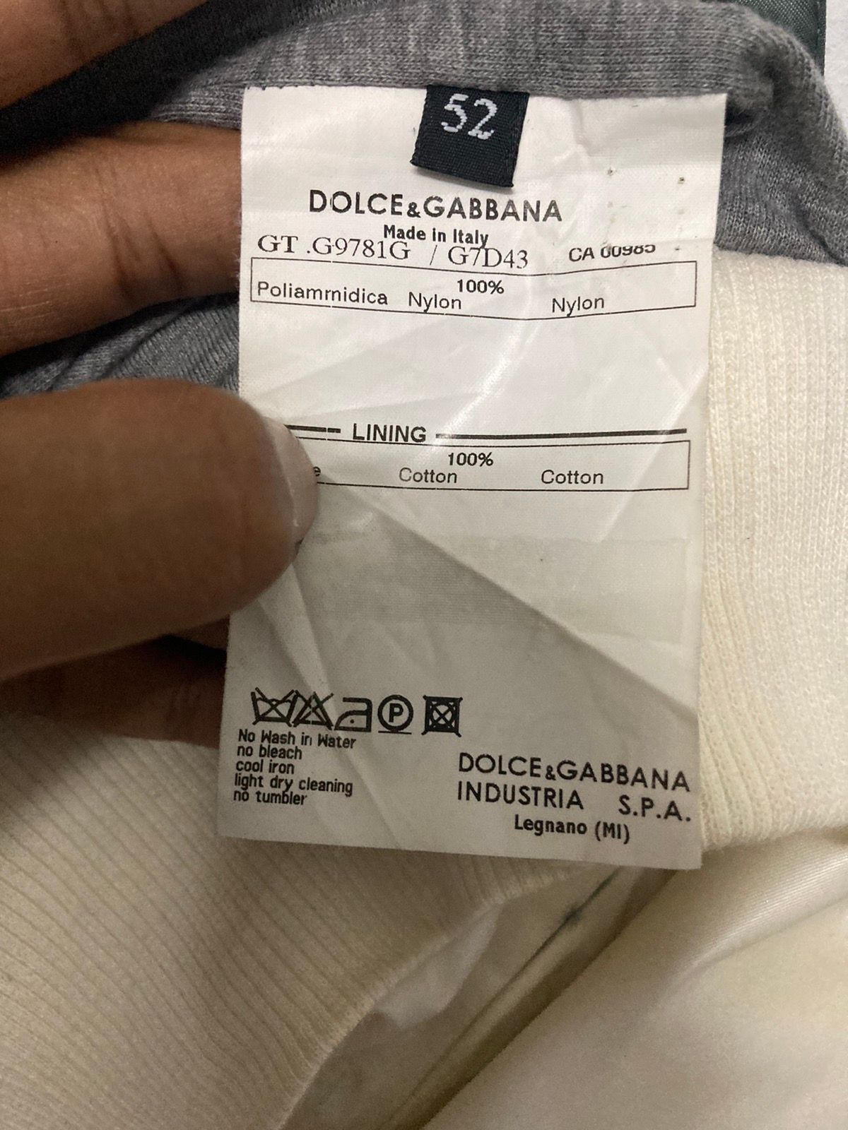 Dolce & Gabbana Nylon Satin Jacket - 23