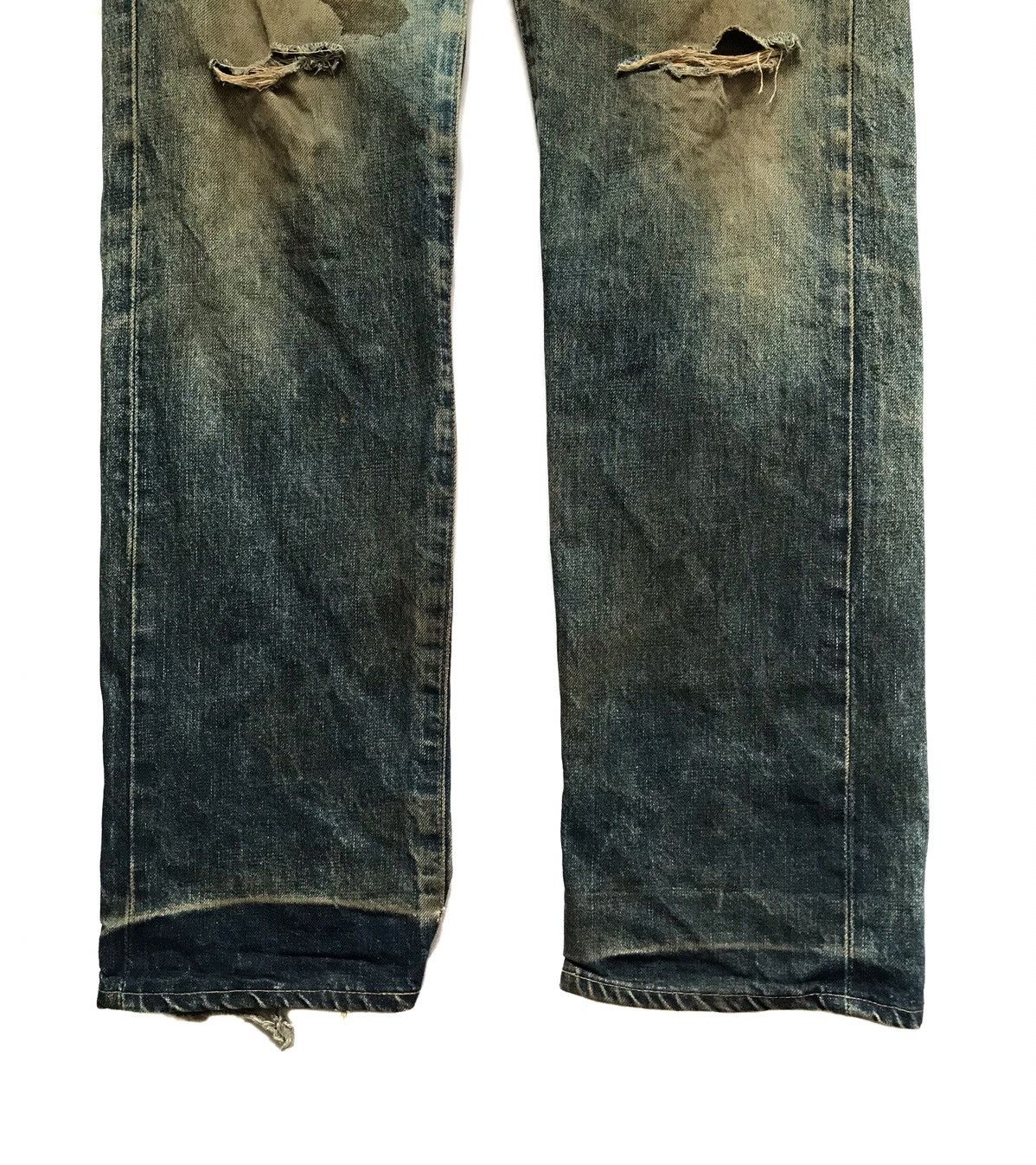 LEVIS BIG E 701 BUTTON J22 DISTESSED SELVEDGE JEANS - 3