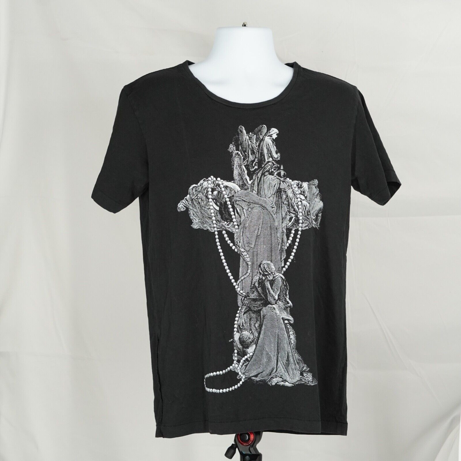 Tsubi Black Cross Graphic T Shirt - 1