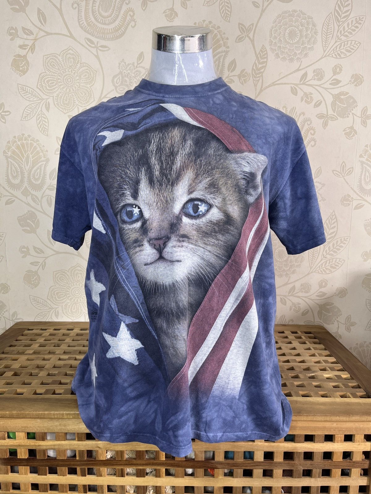Original Tie Dye The Mountain USA Cat Copyright 2014 - 16