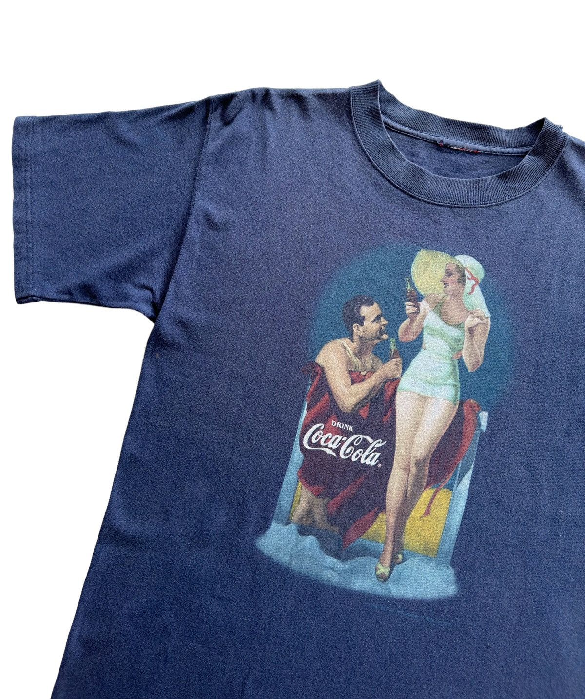 Vintage Cocacola sexy couple drink it - 2