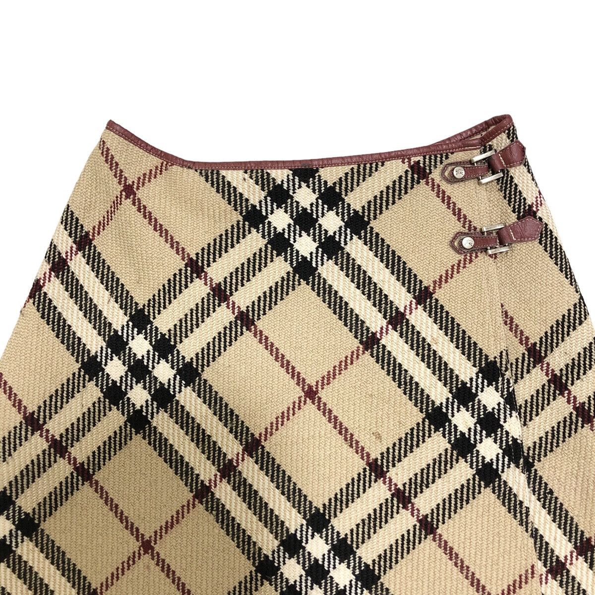 🔥 Burberry Nova Check Wool Mini Skirt - 3