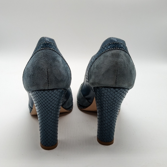 Marc Jacobs Italian-made Blue Suede Leather Cutouts Peep Toe Pumps Women's 6M - 5