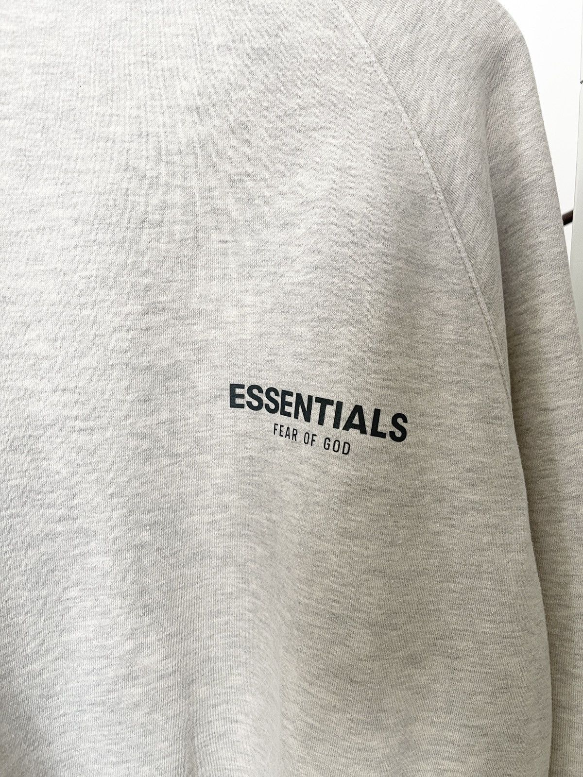 STEAL! Essentials OG Relexed Fit Logo Sweatshirt - 2