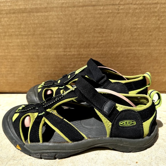 Keen Newport Sandals Hiking Closed Toe Waterproof Rubber Black Yellow Green 6 - 3