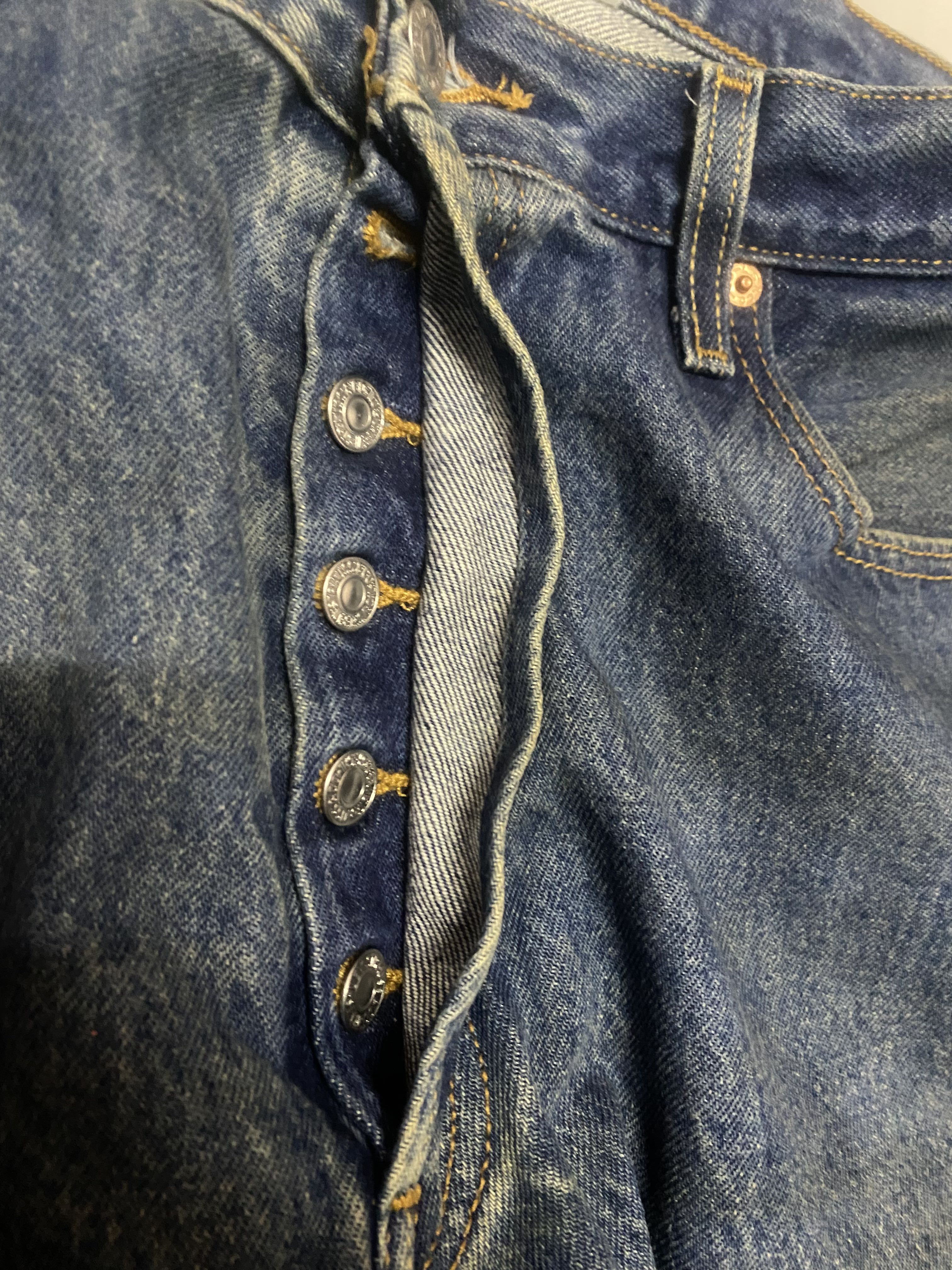 Vintage Levi’s Men Jeans - 8