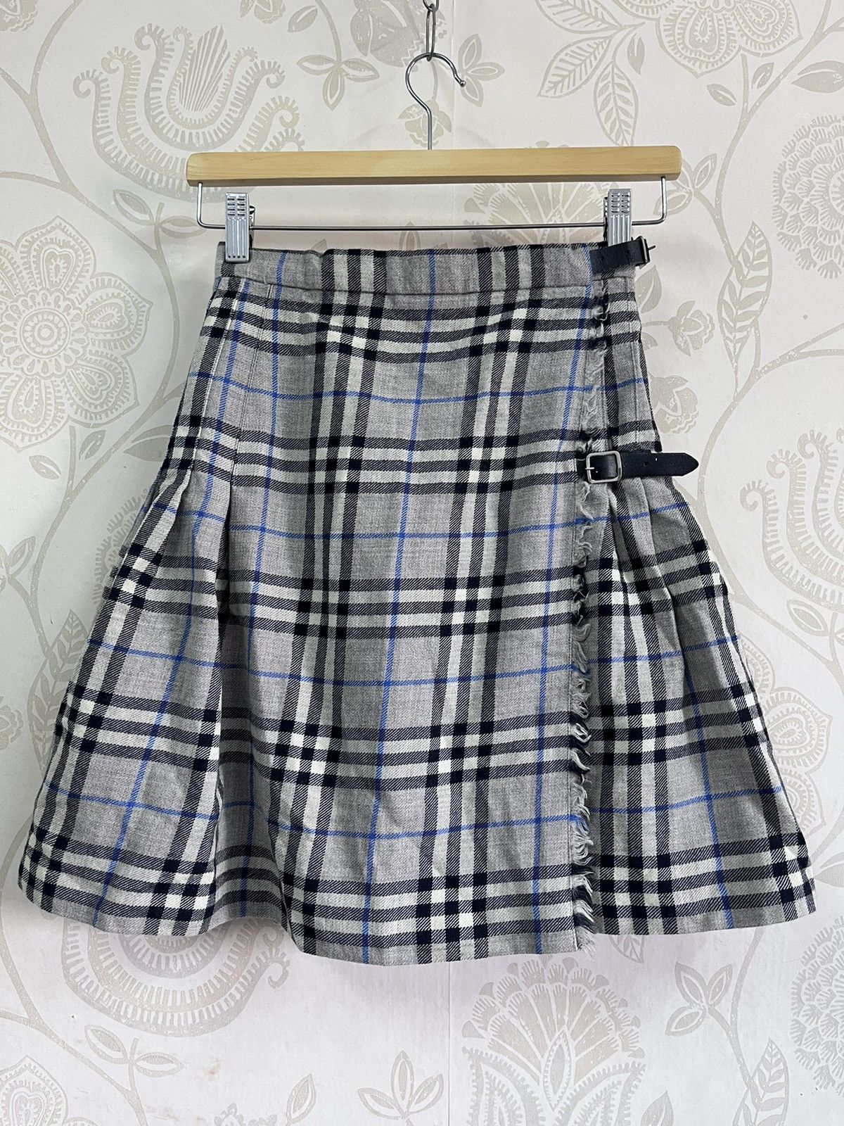Vintage - Burberry London Novacheck Mini Skirt Made In Scotland - 1
