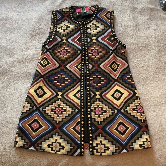 Boohoo - Vintage Style Embellished Tapestry Long Vest - 4