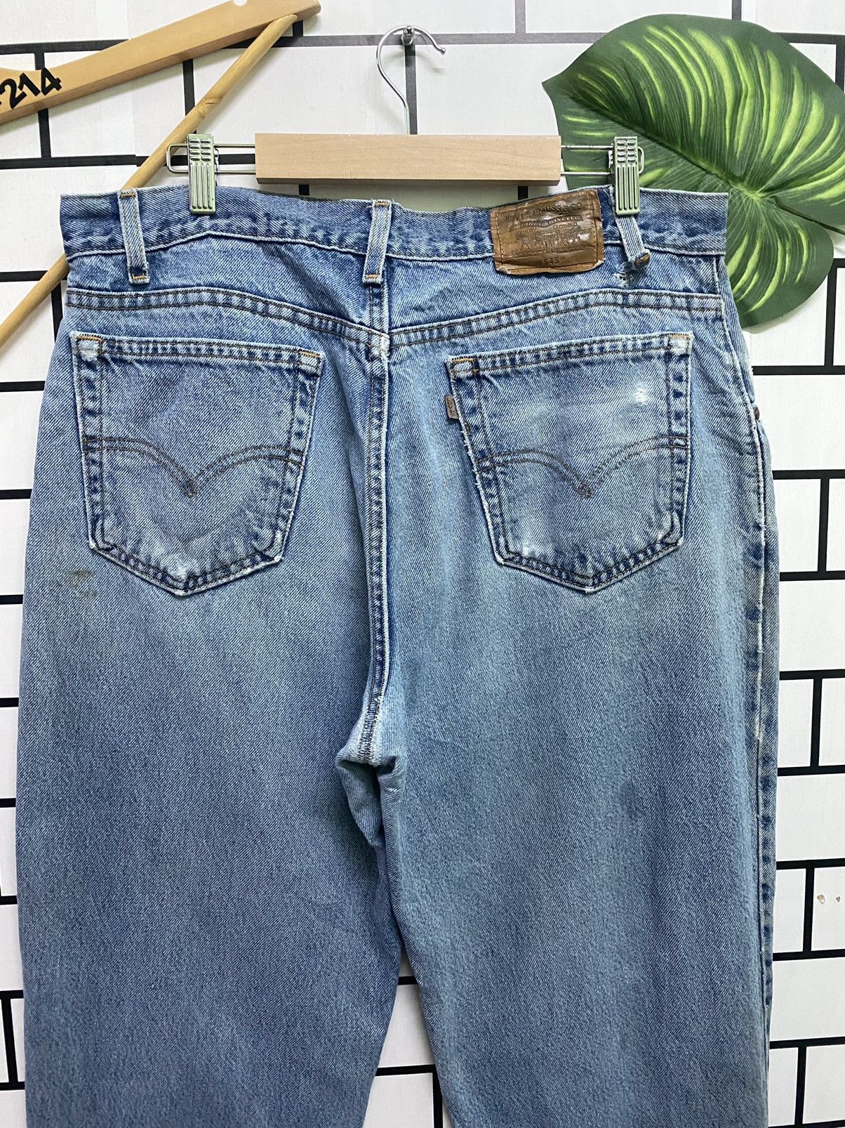 Vintage 90s LEVIS 545 Brown Tab loose Fit Denim - L48 - 12