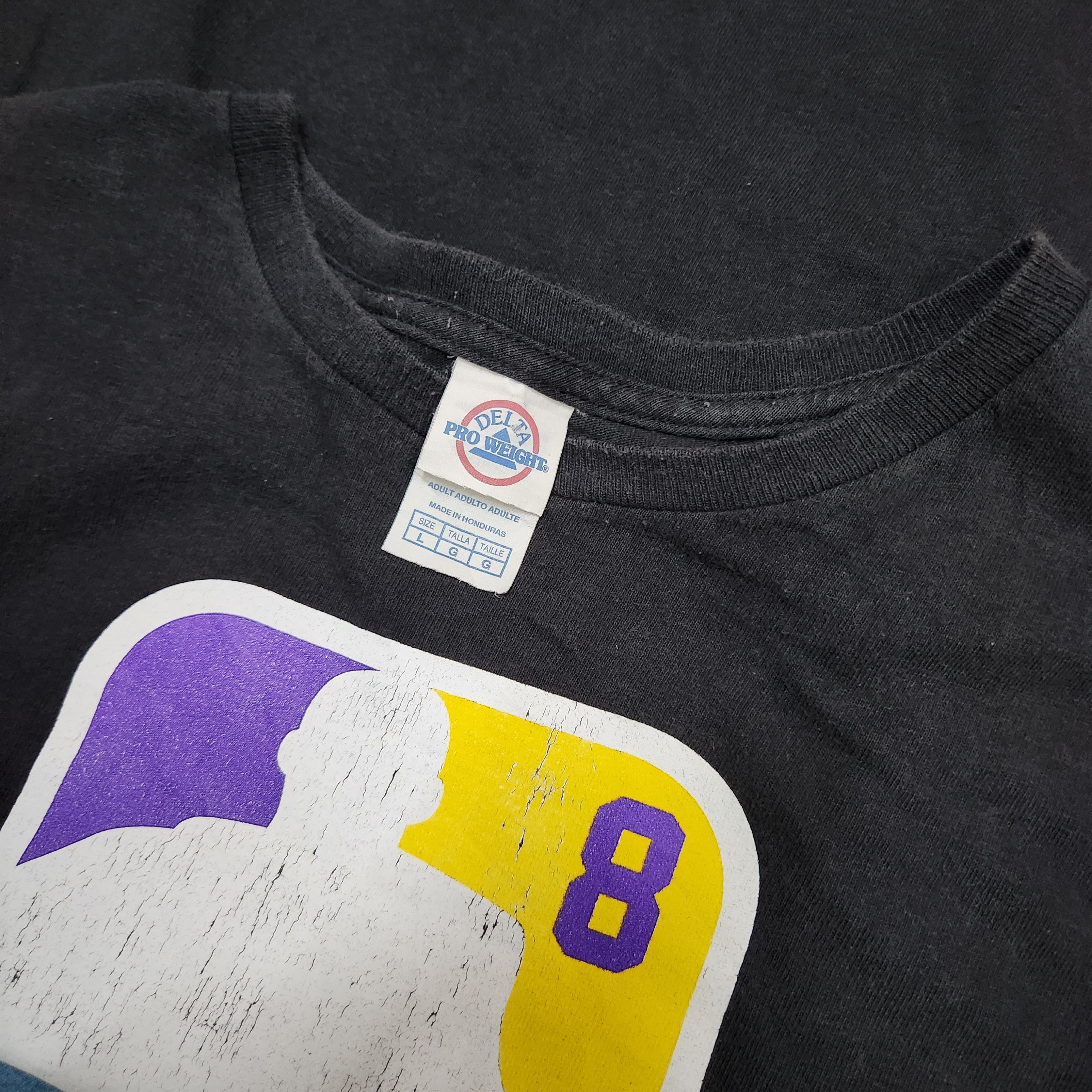 Vintage Y2K Kobe Bryant Forever NBA Lakers Tees - 3