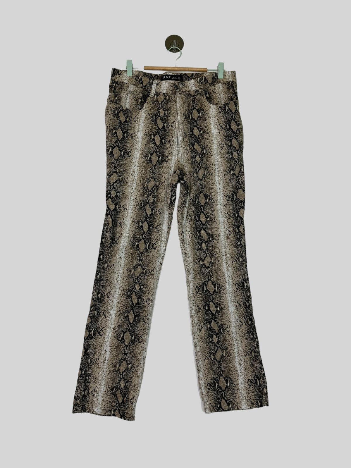 RVT Snake Design Full Print Pants - 1