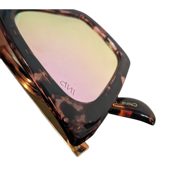 WearMe Pro WMP Eyewear - Square Cat Eye Sophia Polarized Mirrored Sunglasses - 4