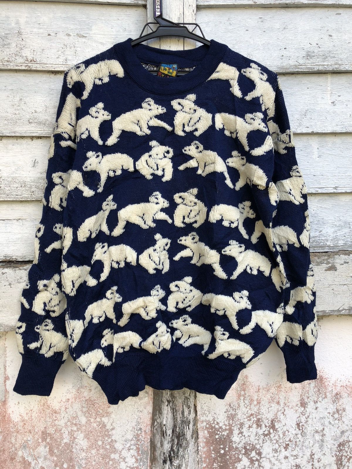 Coogi - Vintage Emaroo Koala Full Knit Pure New Wool Sweater - 1