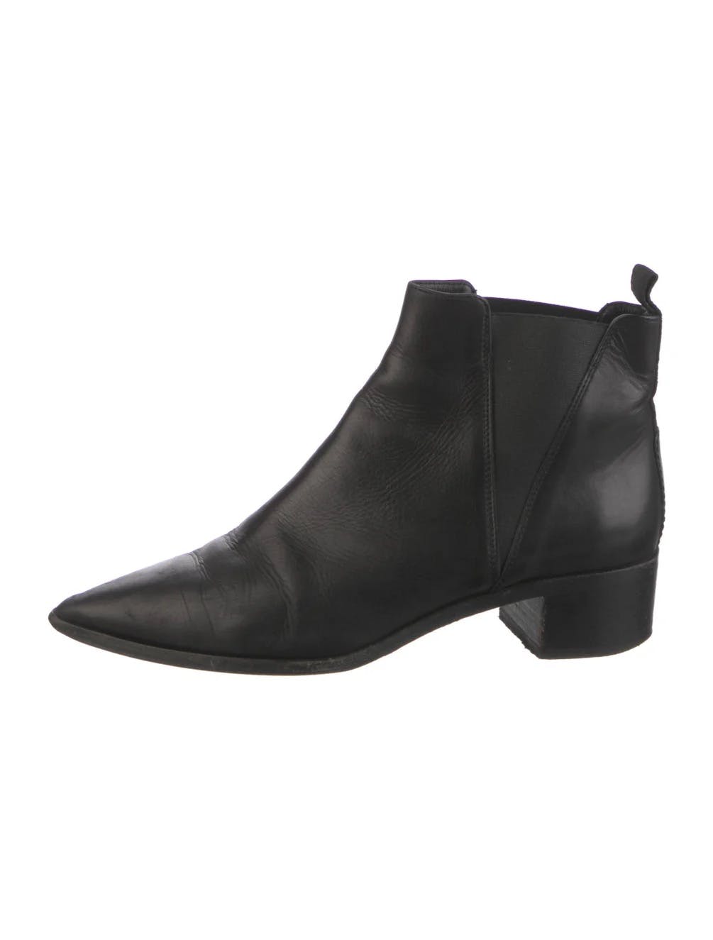 Leather Cuban heel boots - 1