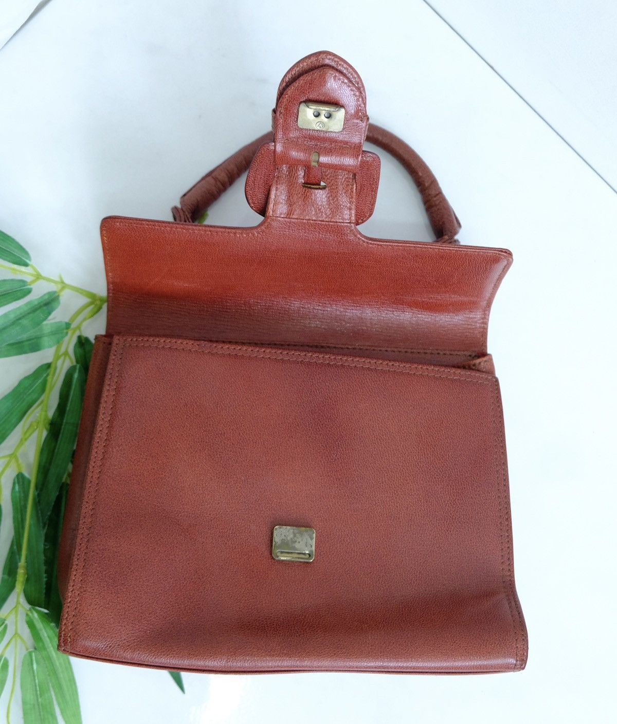 Vintage Jean Paul gualtire marron leather handbag - 11