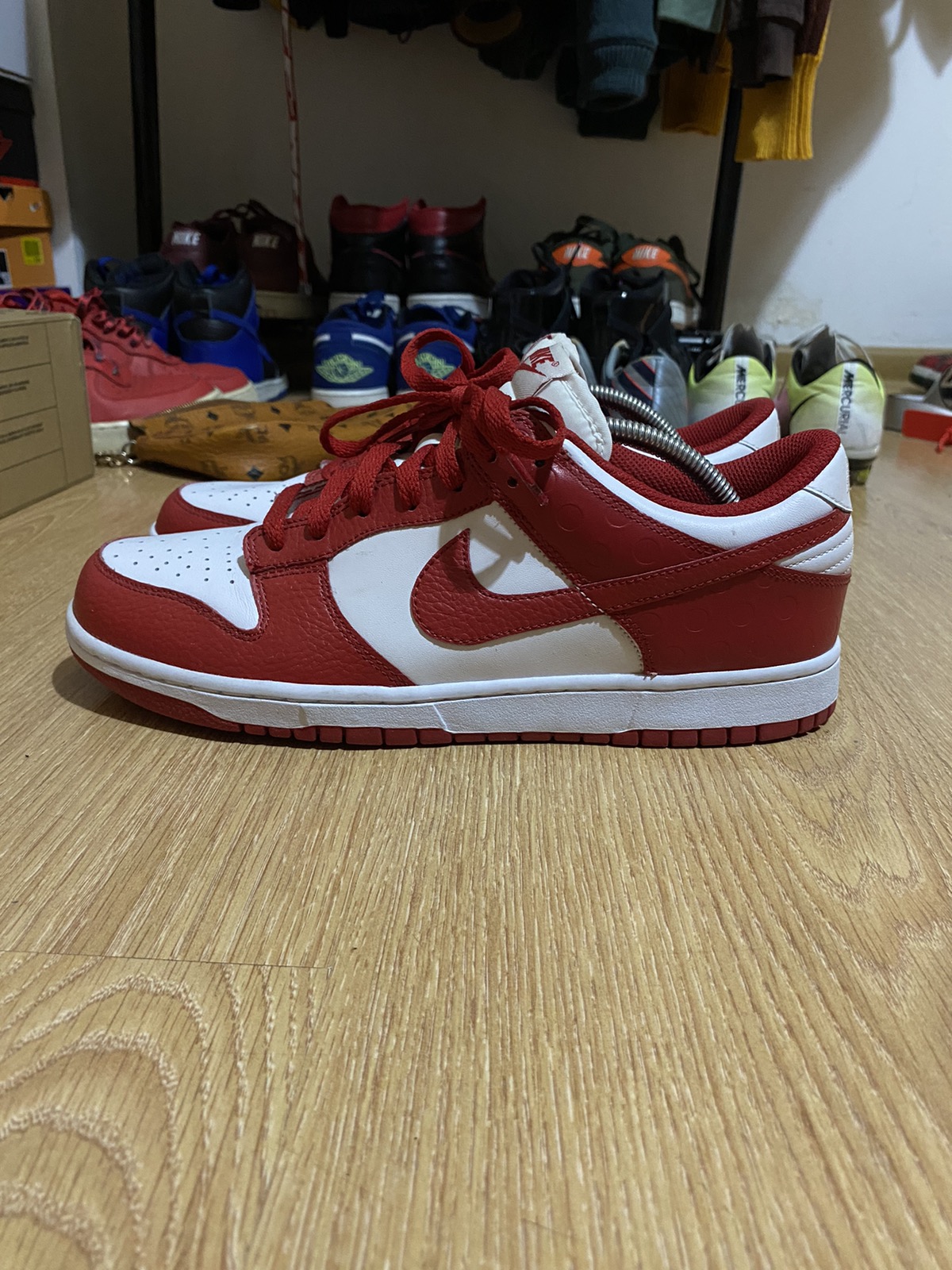 Nike Dunk Low White Varsity Red 2010 St Johns - 4