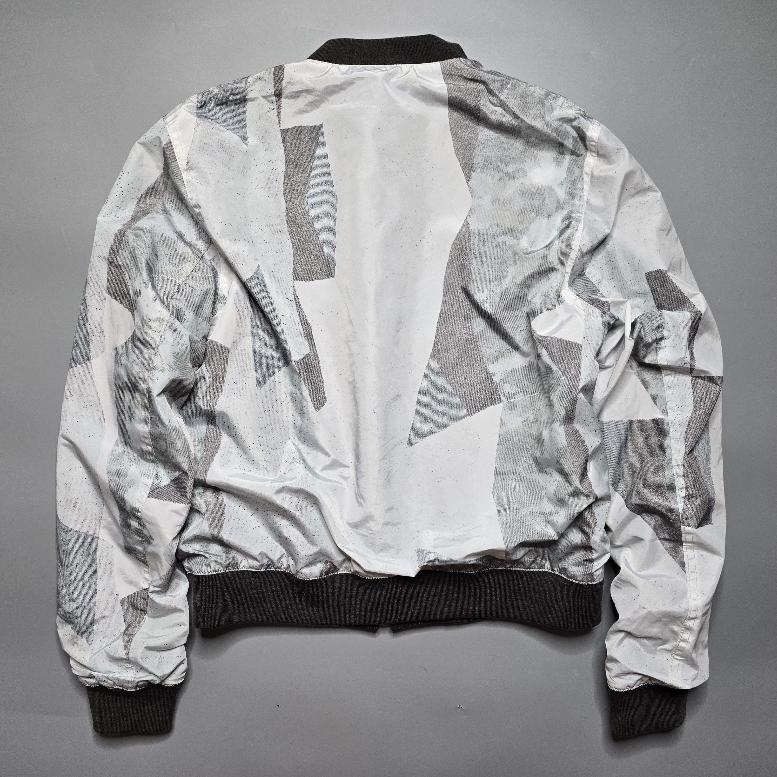 Wooyoungmi - Wool Reversible Cropped Bomber Jacket - 4