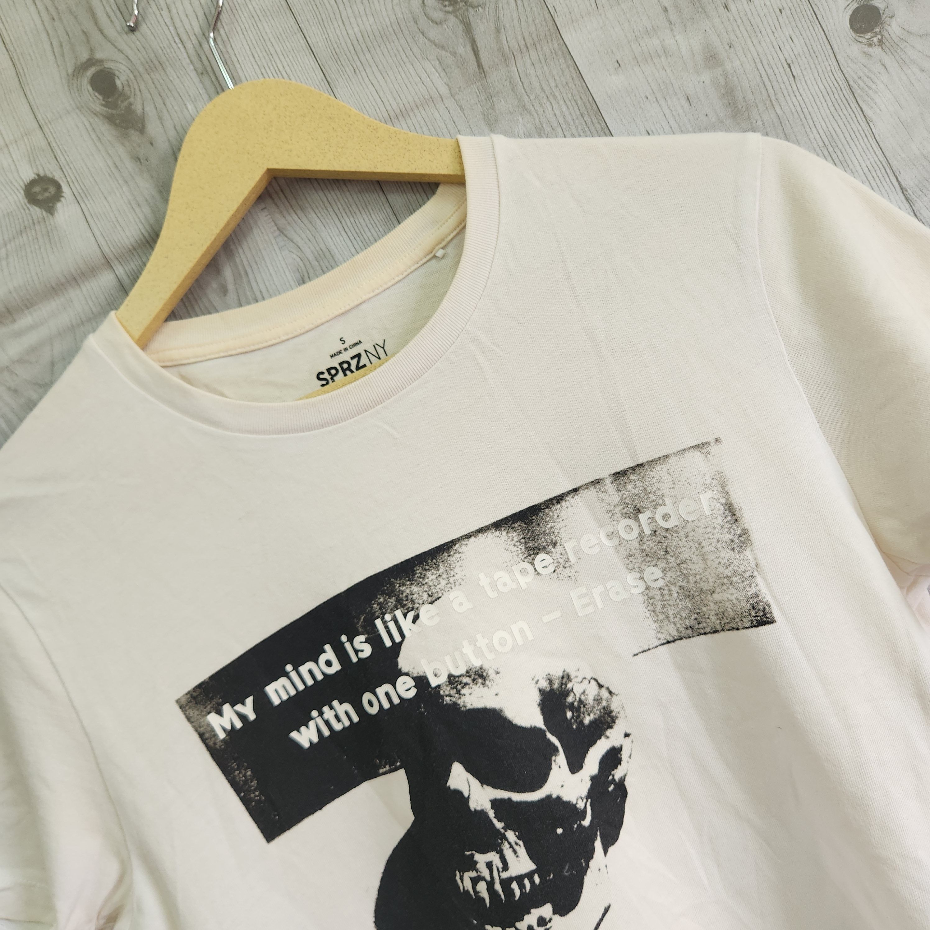 Andy Warhol X Uniqlo Japan Skull Printed TShirt - 2