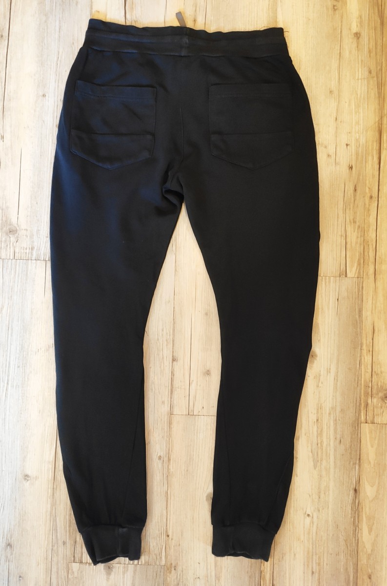 Kazuyuki Kumagai Attachment - 2 pairs of joggers - 3