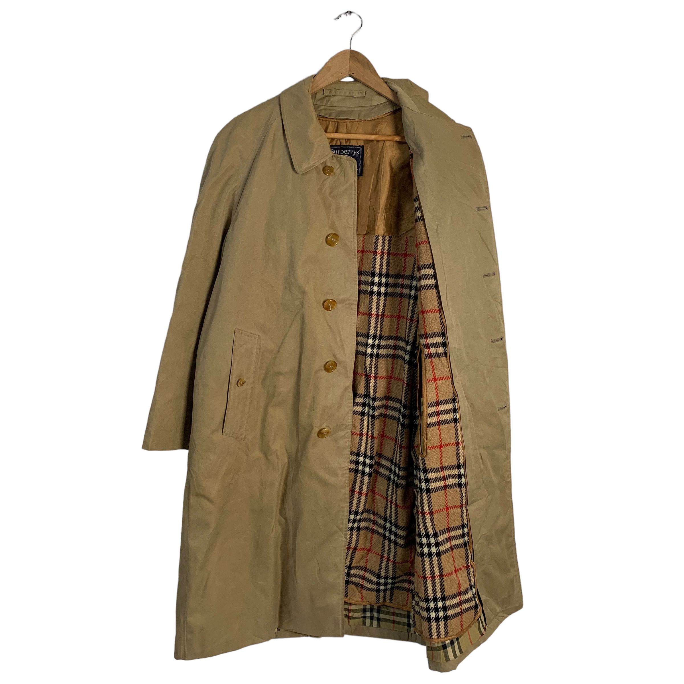 Burberrys Nova Check Inside Trench Coat Made In England - 4