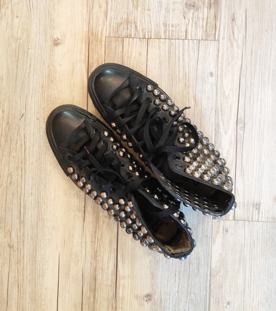 If Six Was Nine - GRAIL! Studded sneakers.Like Vivienne Westwood or Dior. - 4